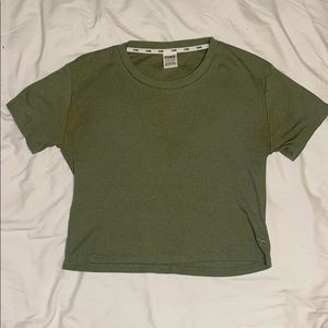 Army green slightly cropped T-shirt